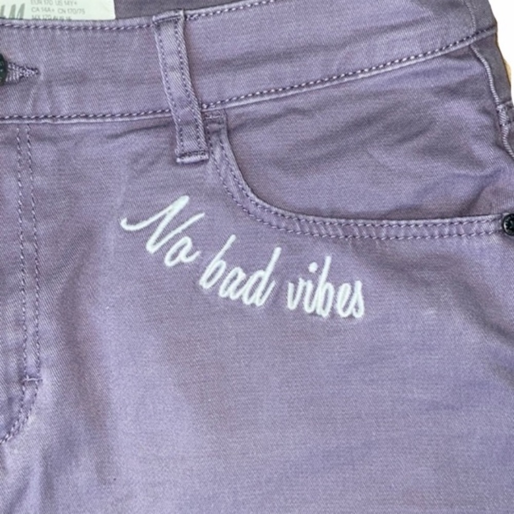 H&M Purple 'No Bad Vibes' Skirt, size M - Picture 2 of 7